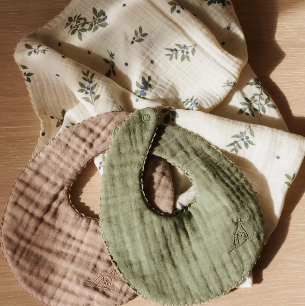 Dear April Koa Lätzchen Forest Green/Little Mouse 2er-Set