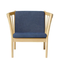 FDB Møbler J146 Sessel Eiche lackiert Dark Blue