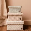 Handed By Korb mit Deckel Cube pale grey/champagne large