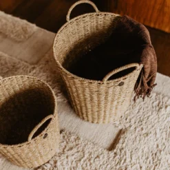 Handed By Runder Korb Celeste natural light brown L mit Griffen