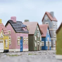 IB LAURSEN Haus für Teelicht Nyhavn braune Tür 9,5cm
