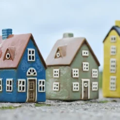 IB LAURSEN Haus für Teelicht Nyhavn braune Tür 9,5cm
