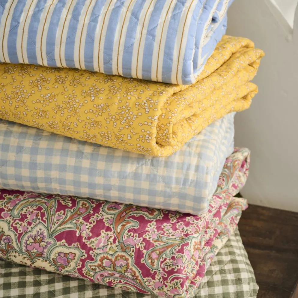 IB LAURSEN Tagesdecke Quilt mit weißen und braunen Streifen