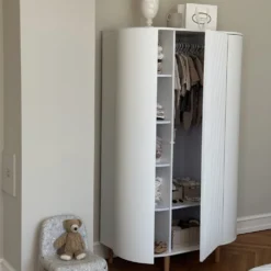 Kas Kopenhagen Kleiderschrank Kai White