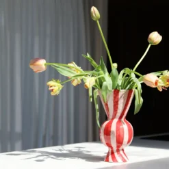&klevering Vase Rhombic red