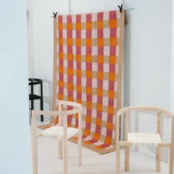 Matias Moellenbach Teppich Jute Violet & Orange