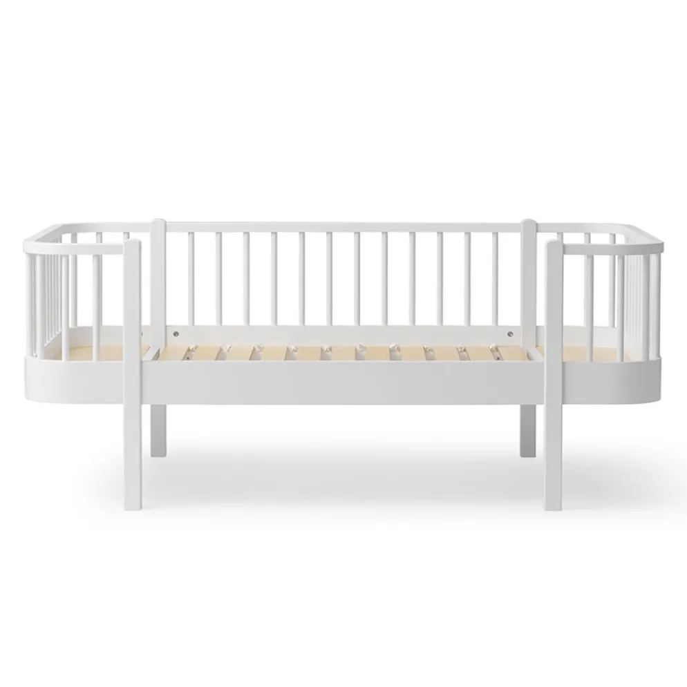 Oliver Furniture Bettsofa Junior Wood Original Weiß