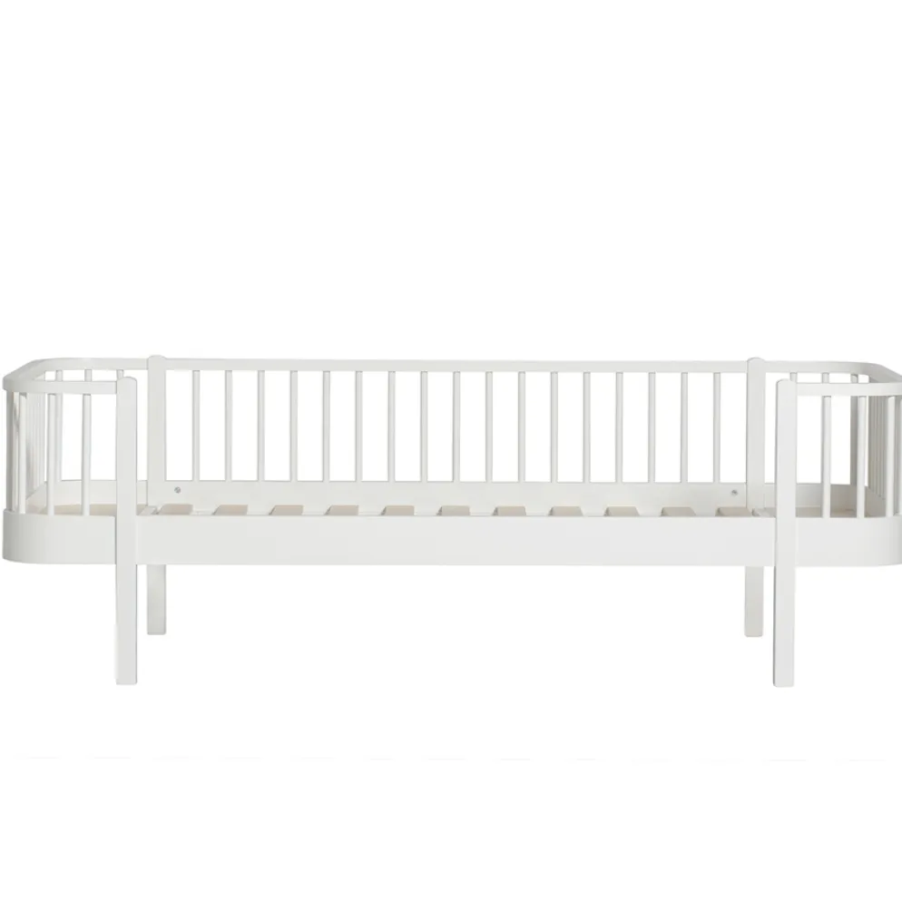 Oliver Furniture Bettsofa Wood Original Weiß