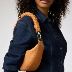 O My Bag Ledertasche Crossbody LEO inkl. gedrehter Gurt Wild Oak weiches Leder
