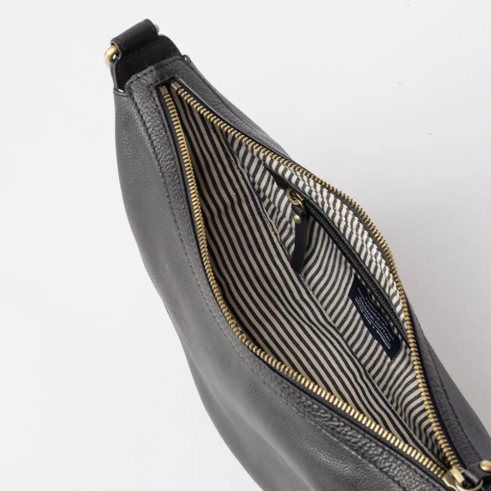 O My Bag Ledertasche Crossbody LEO inkl. gedrehter Gurt Black weiches Leder
