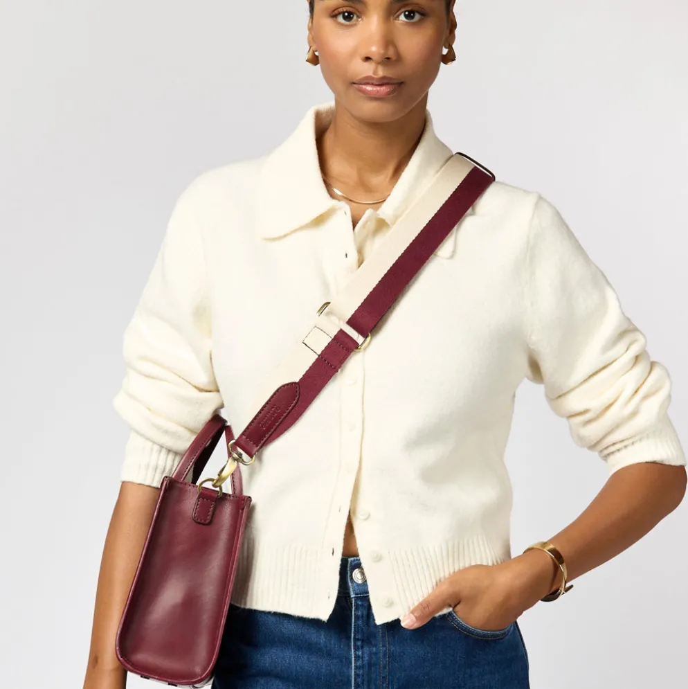 O My Bag Ledertasche JACKIE MIDI inkl. Webgurt Dark Cherry klassisches Leder