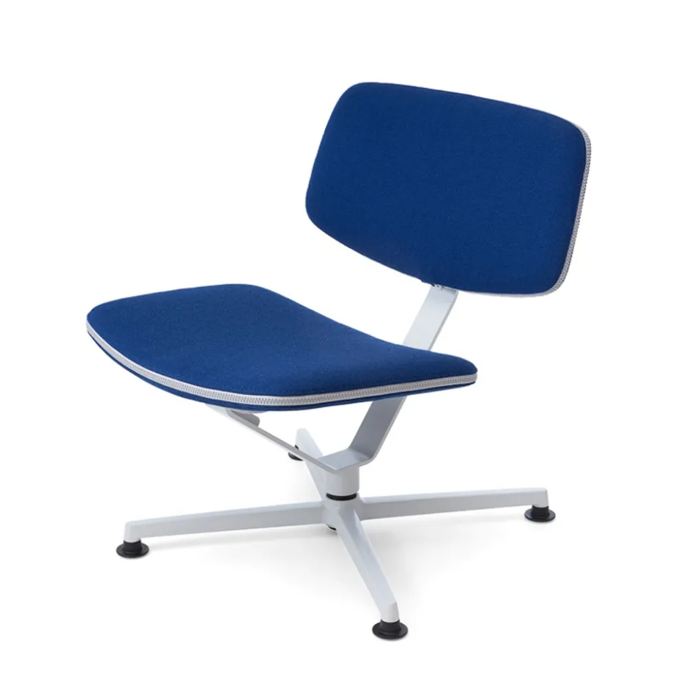 raawii Lounge chair Light grey / Stoffbezug Blue