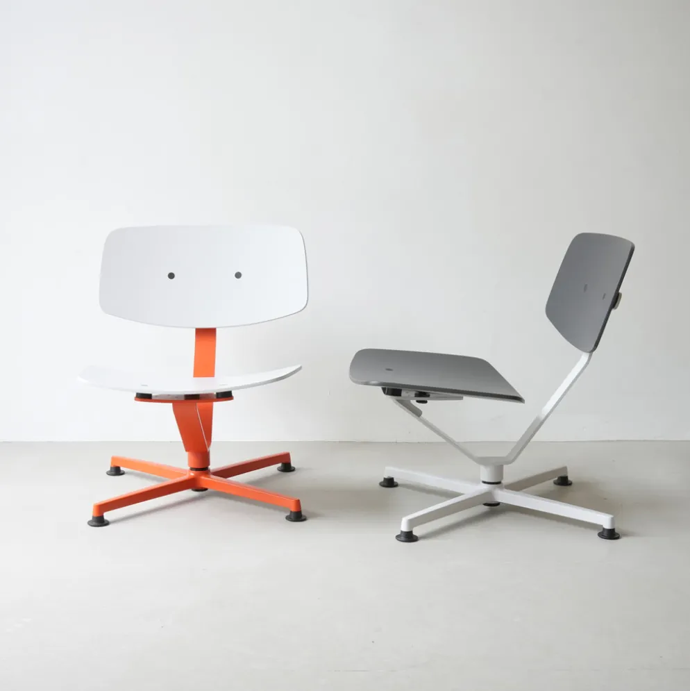 raawii Lounge chair Orange / Sitzschale light grey