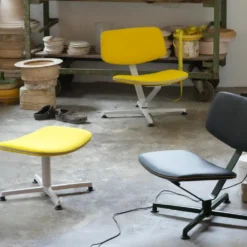 raawii Ottoman Light grey / Stoffbezug yellow