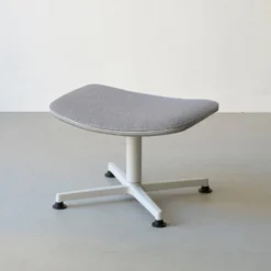 raawii Ottoman Light grey / Stoffbezug re-wool grey