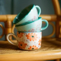 Rice Teetasse Keramik handbemalt Soft Pink Flower Vine 150 ml