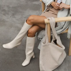 Studio Noos Tasche Ecru teddy mom-bag