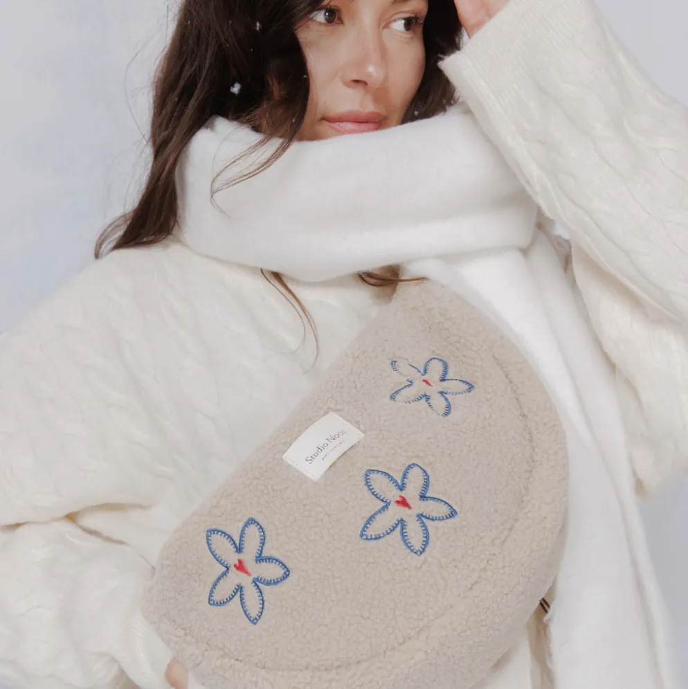 Studio Noos Tasche Fanny Pack Teddy Adult Ecru Flower Heart