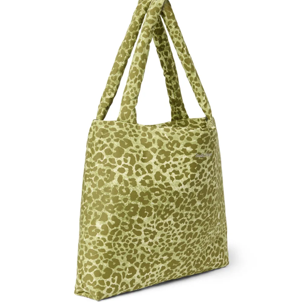 Studio Noos Tasche mom-bag Cotton Green Leopard