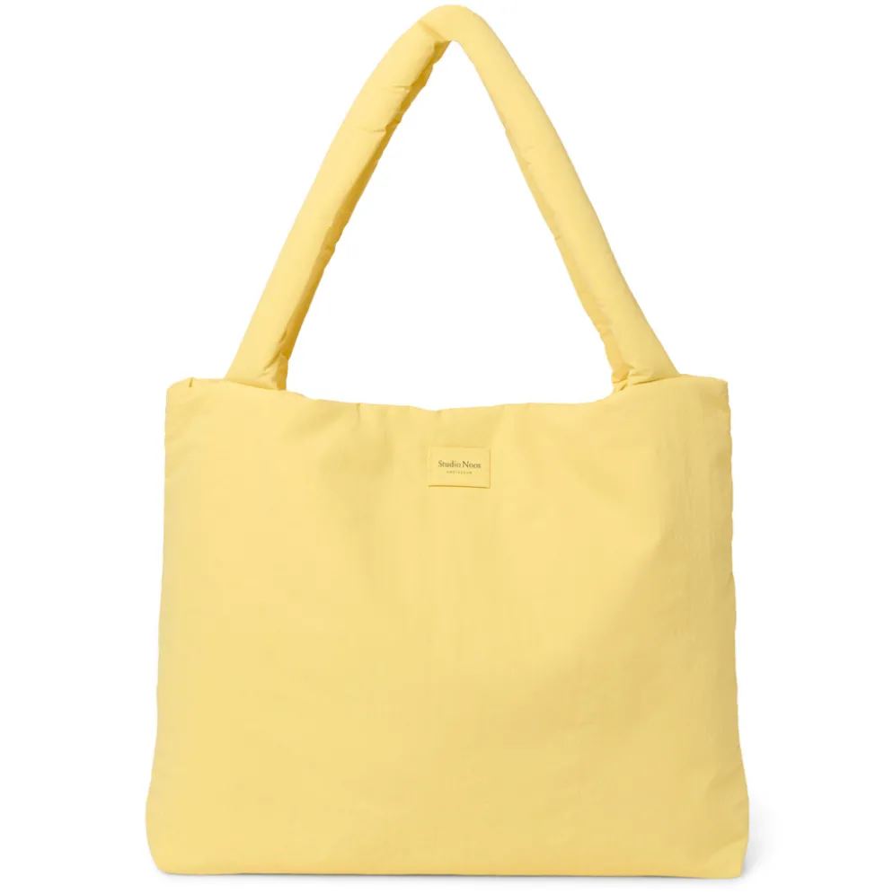 Studio Noos Tasche Puffy mom-bag Textured Butter Yellow