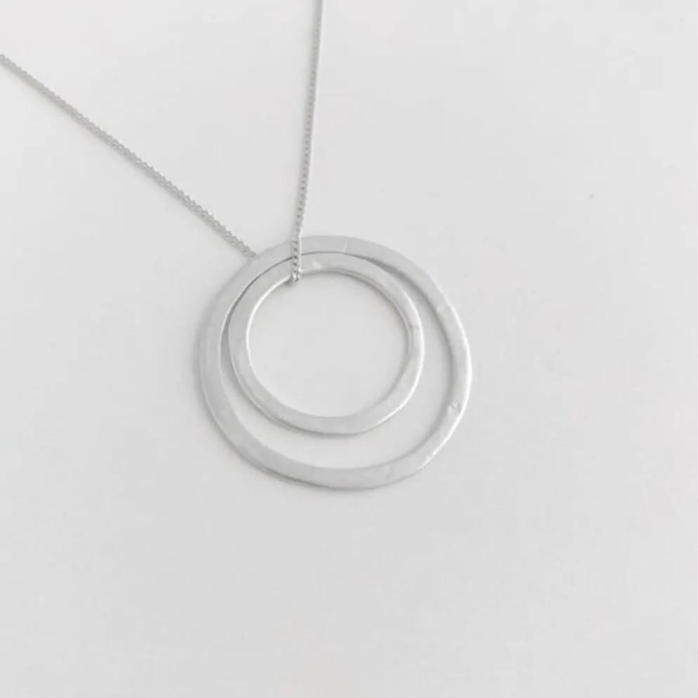Susi Cala Kette mit Anhänger Double Hoop 'L/M' Sterlingsilber
